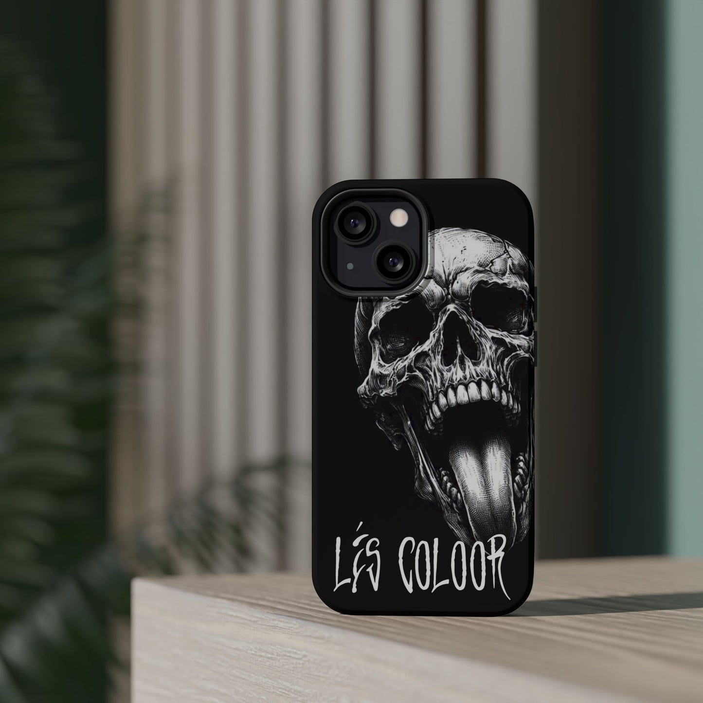 Magnetic iPhone Case -'LÉS SKÜLL'